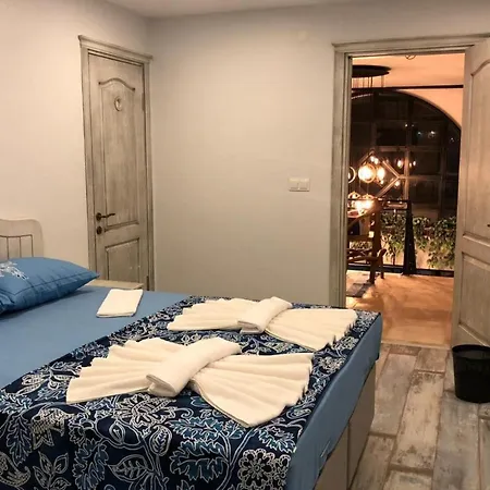 Village Farm Boutique Bed & Breakfast 3*