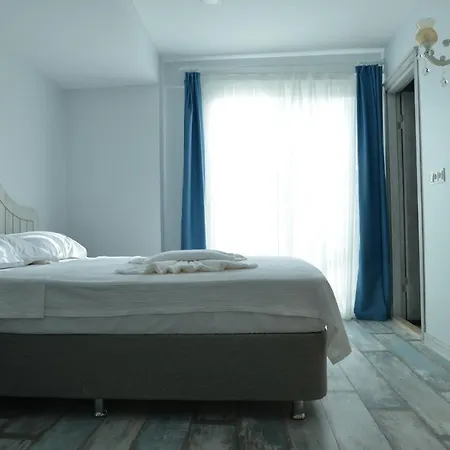 Village Farm Boutique Bed & Breakfast Çeşme